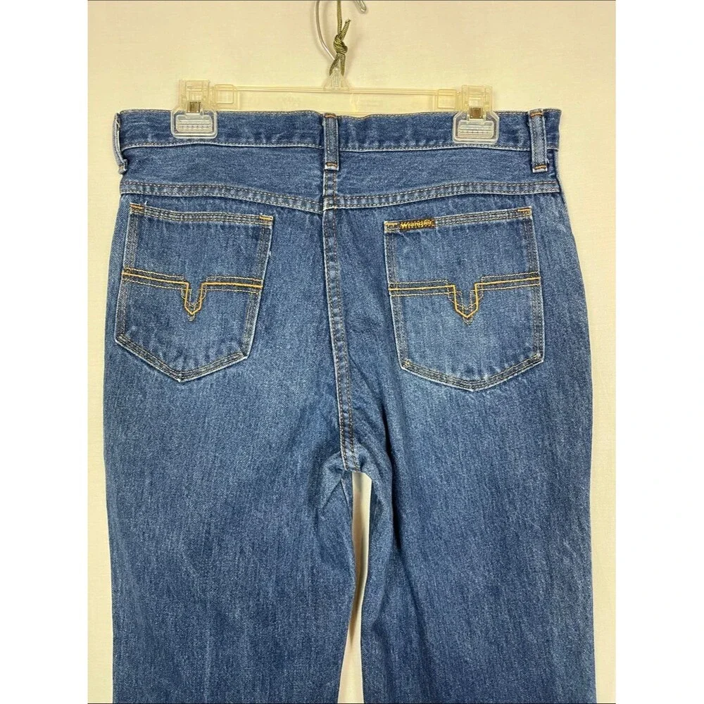 Wrangler Vintage 1990s Slim Fit Cropped Original Wash Blue Jeans